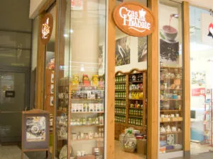 The entrance to the Czas na Herbatê store in the Branowice gallery in Krakow.