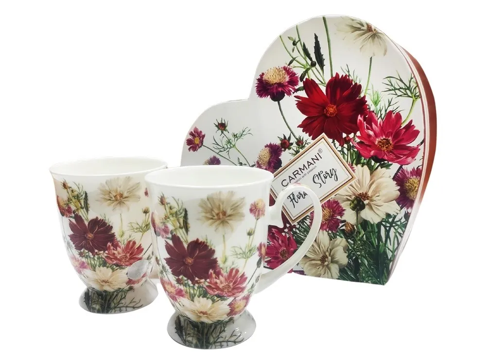 Zestaw porcelanowych kubków z motywem kolorowych kwiatów, w ozdobnym opakowaniu w kształcie serca.