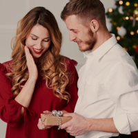 Pomysły na prezent świąteczny. 12 najlepszych propozycji